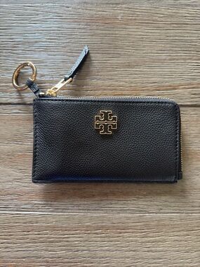 NEW Tory Burch Black Leather Zip Card Case Keyring